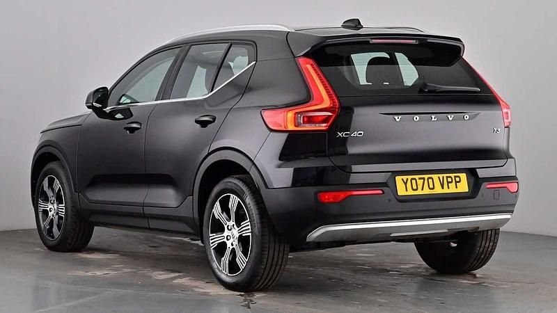 Used Volvo XC40 Inscription 163 HP (119 kW) 2020 Black SUV