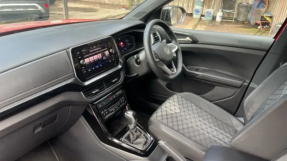 Used VW T-Cross Black Edition 150 HP (110 kW) 2025 Kings red premium metallic SUV