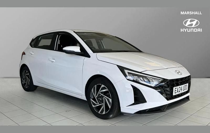 White Used 2024 Hyundai i20 Advanced Hatchback | £15,092 (Fair price) - Image 1/4