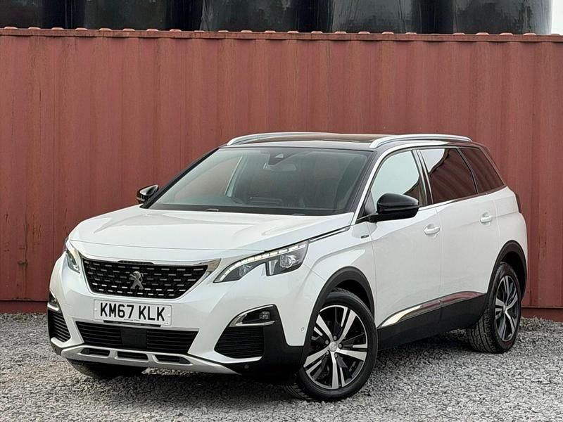 Used Peugeot 5008 GT-line 2017 White Hatchback