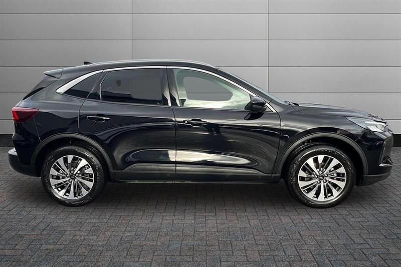 Used Ford Kuga Titanium 150 HP (110 kW) 2025 Black SUV