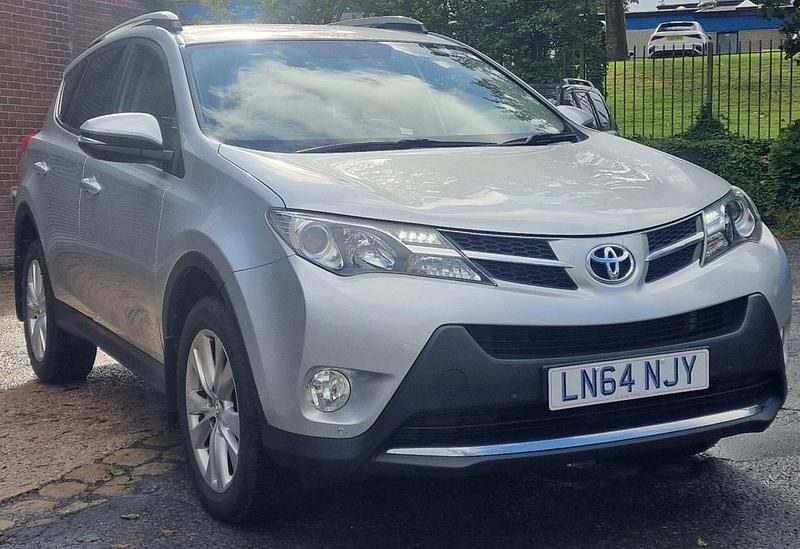 Silver Used 2014 Toyota RAV4 SUV | £7,450 (Fair price) - Image 1/4