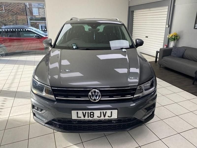 Used VW Tiguan SE 125 HP (91 kW) 2018 Grey SUV