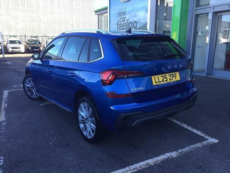 Used Skoda Kamiq SE L 85 HP (62 kW) 2025 Race blue metallic SUV
