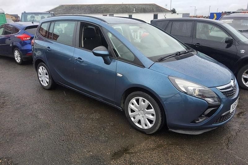 Used Vauxhall Zafira Tourer 136 HP (100 kW) 2014 MPV