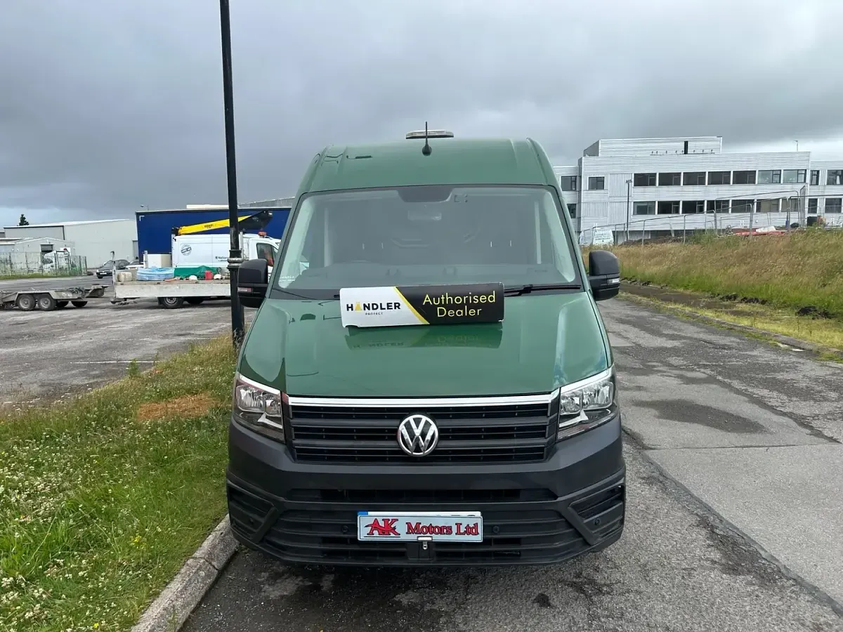 Used VW Crafter Trendline 140 HP (102 kW) 2020 Green Van
