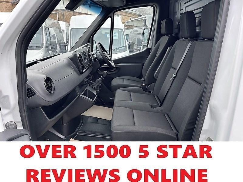 Begagnad Mercedes Sprinter Progressive 150 HK (110 kW) 2023 Vit Van