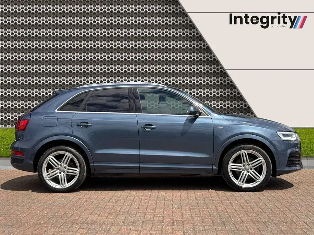Used Audi Q3 S-line plus 2015 Blue SUV
