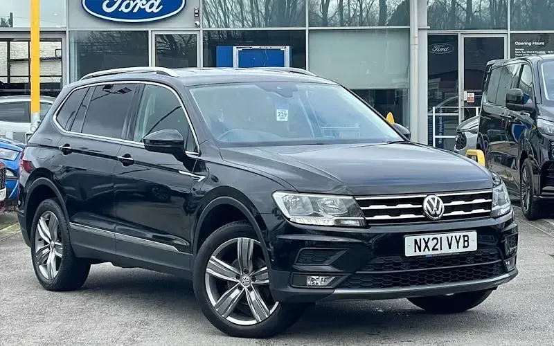 Usado VW Tiguan Allspace Match 150 HP (110 kW) 2021 SUV