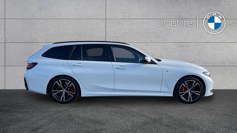 Used BMW 320 M Sport 181 HP (133 kW) 2025 White Estate