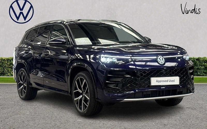 Used 2025 VW Tayron R-line SUV | £39,534 (Fair price) - Image 1/4