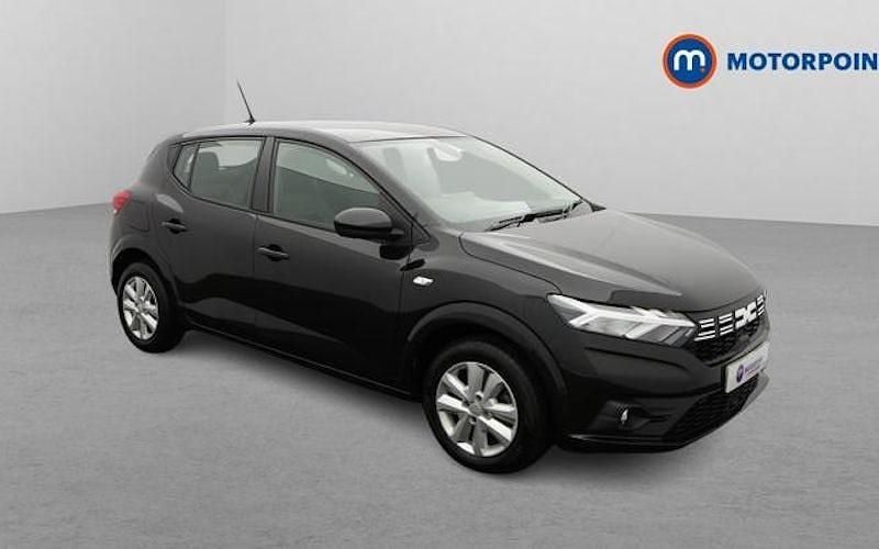 Used 2025 Dacia Sandero Expression Hatchback | £10,249 (Super price) - Image 1/4