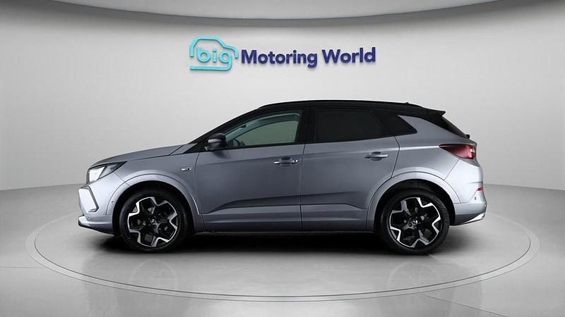 Used Vauxhall Grandland X Ultimate 130 HP (95 kW) 2023 Grey SUV