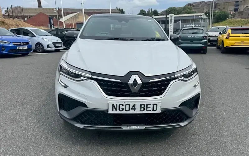 Used Renault Arkana R.S. 143 HP (105 kW) 2022 White SUV