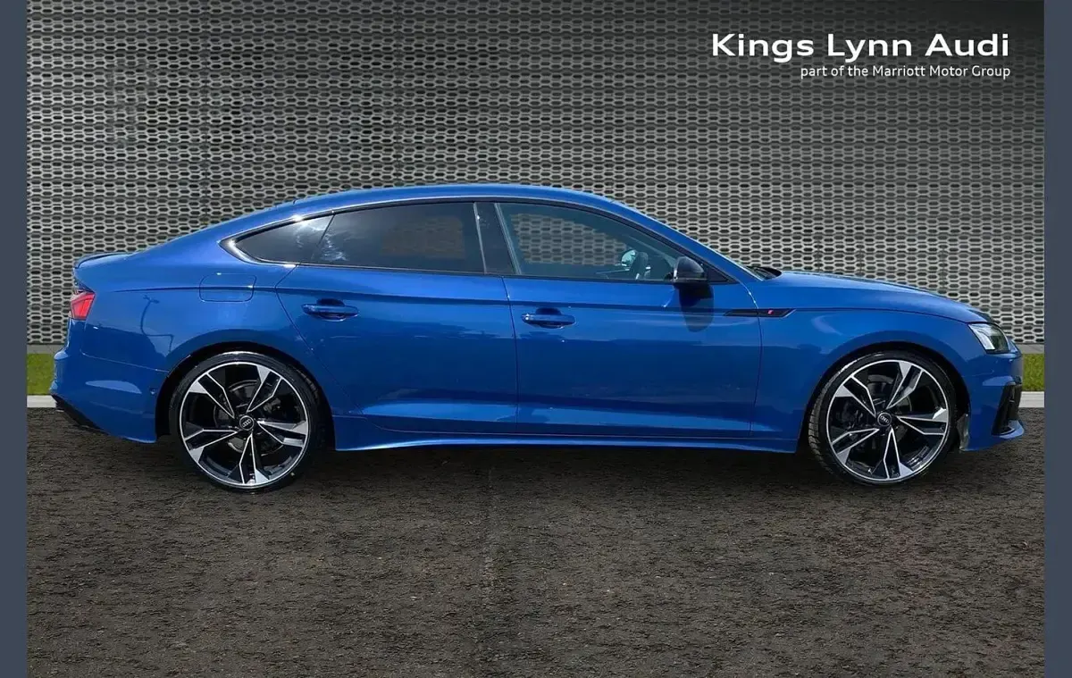 Used Audi A5 Black Edition 161 HP (118 kW) 2024 Blue Hatchback
