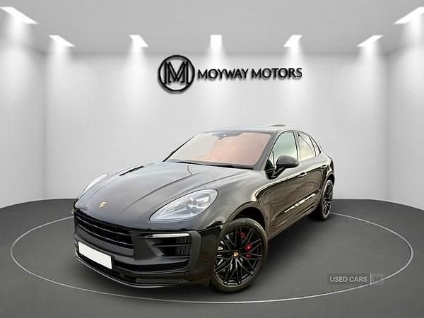 Black Used 2022 Porsche Macan GTS SUV | £65,490 (Fair price) - Image 1/4