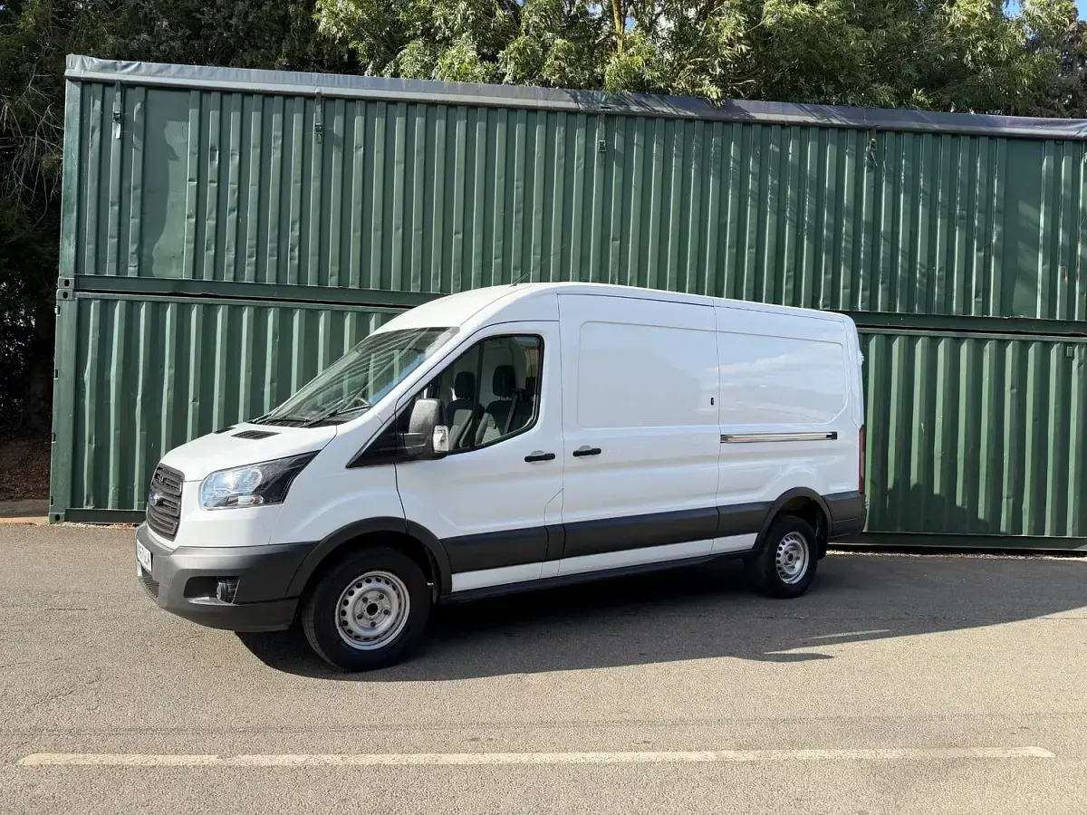 Used Ford Transit 130 HP (95 kW) 2017 White Van