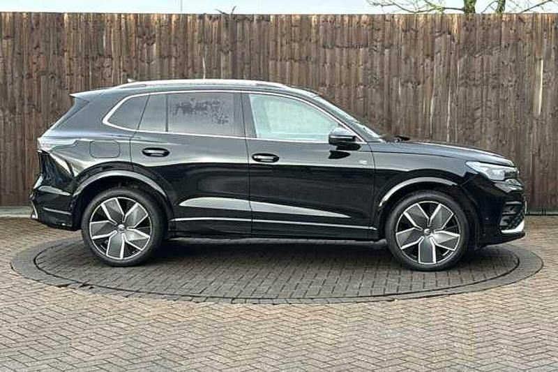 Used VW Tiguan 150 HP (110 kW) 2025 SUV