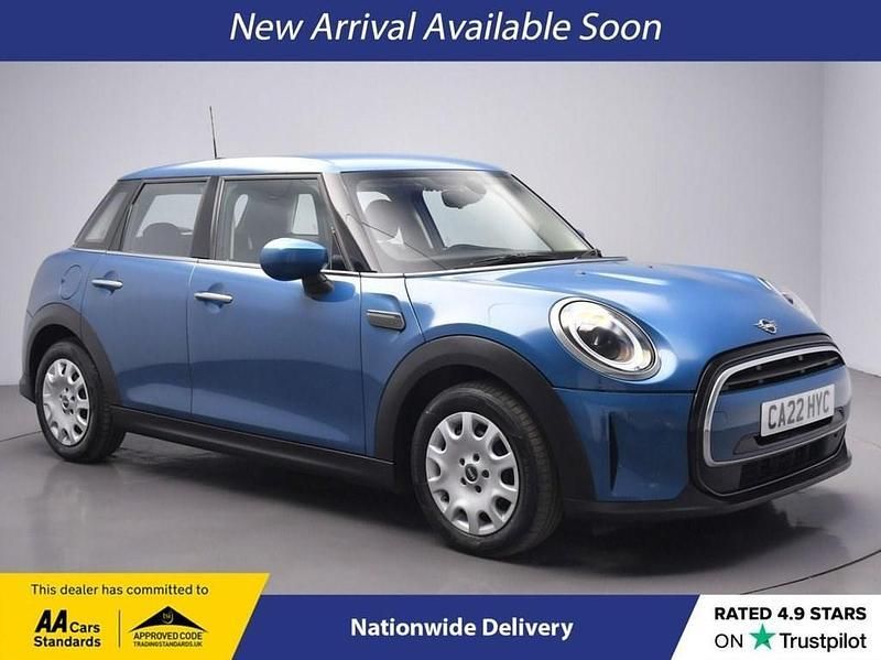 Blue Used 2022 Mini ONE Classic Hatchback | £13,750 (Fair price) - Image 1/4