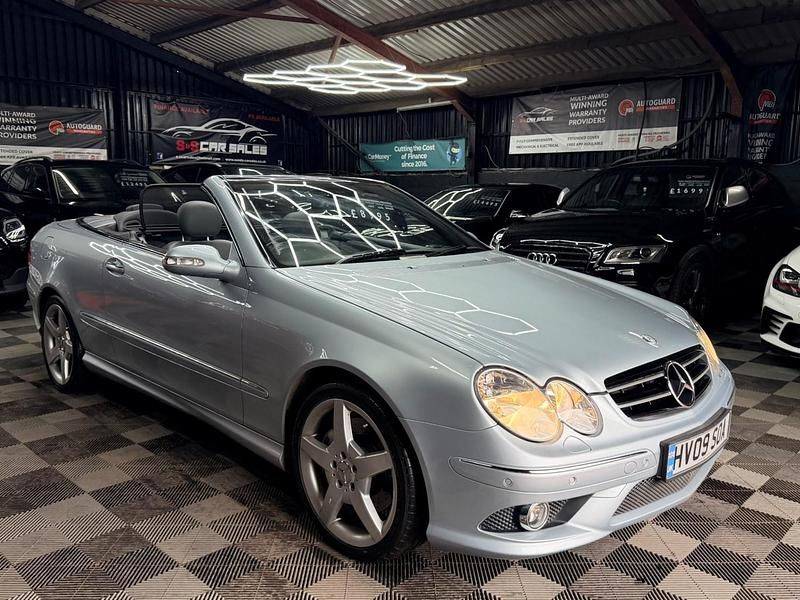 Usado Mercedes CLK280 2009 Prateado Cabrios
