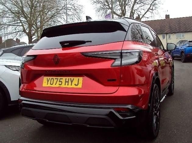 New Renault Austral Iconic Esprit Alpine 200 HP (147 kW) 2026 Red SUV