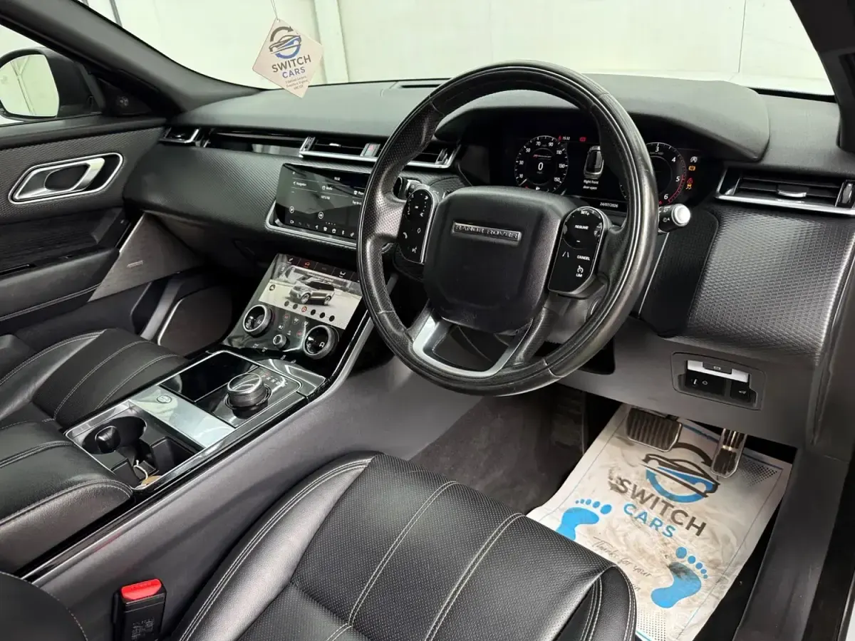 Used Land Rover Range Rover Velar SE Dynamic 236 HP (173 kW) 2018 White SUV