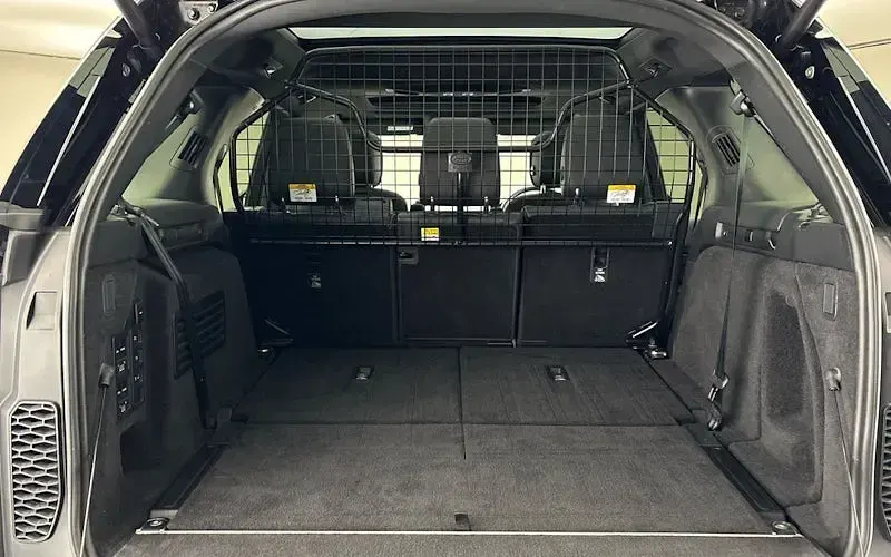 Used Land Rover Discovery S 300 HP (220 kW) 2023 Santorini black SUV