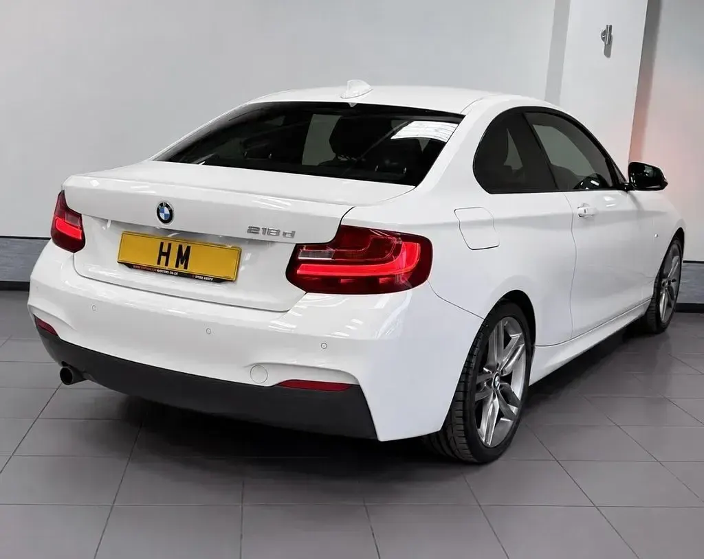 Used BMW 218 M Sport 143 HP (105 kW) 2015 White Coupe