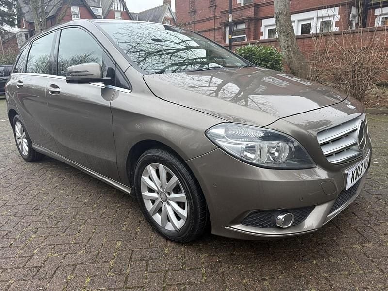 Grey Used 2013 Mercedes B180 SE MPV | £6,000 (Good price) - Image 1/4