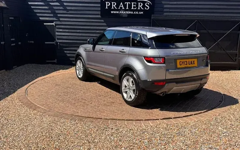 Usado Land Rover Range Rover evoque Pure 190 HP (139 kW) 2015 Citadino