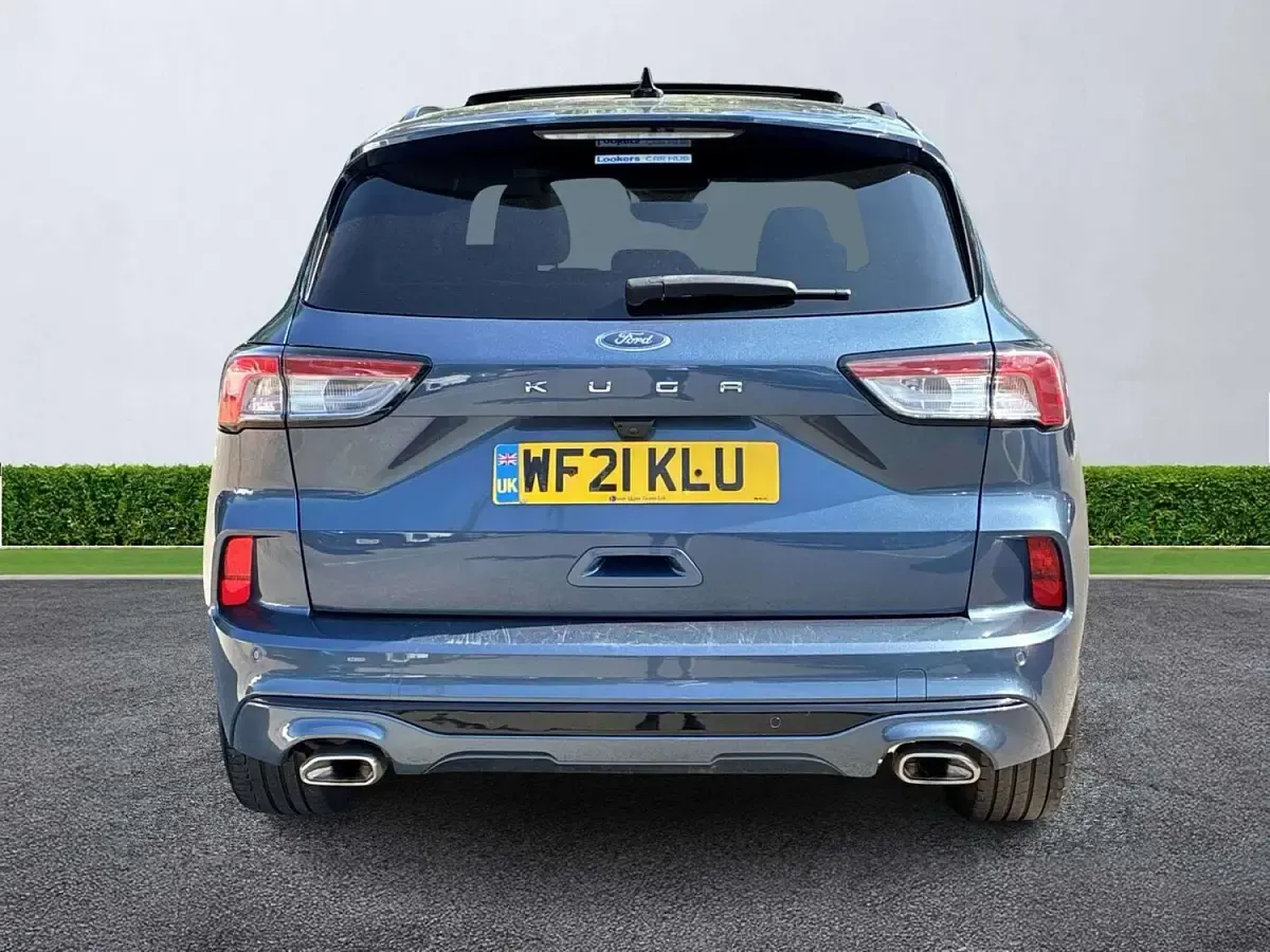 Używany Ford Kuga ST-Line X 120 KM (88 kW) 2021 Niebieski SUV