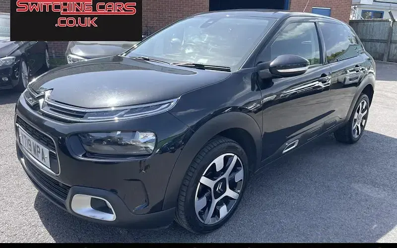 Used Citroën C4 Cactus Flair 110 HP (80 kW) 2019 Hatchback