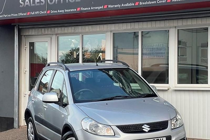 Silver Used 2013 Suzuki SX4 SZ3 Hatchback | £3,995 (Good price) - Image 1/1