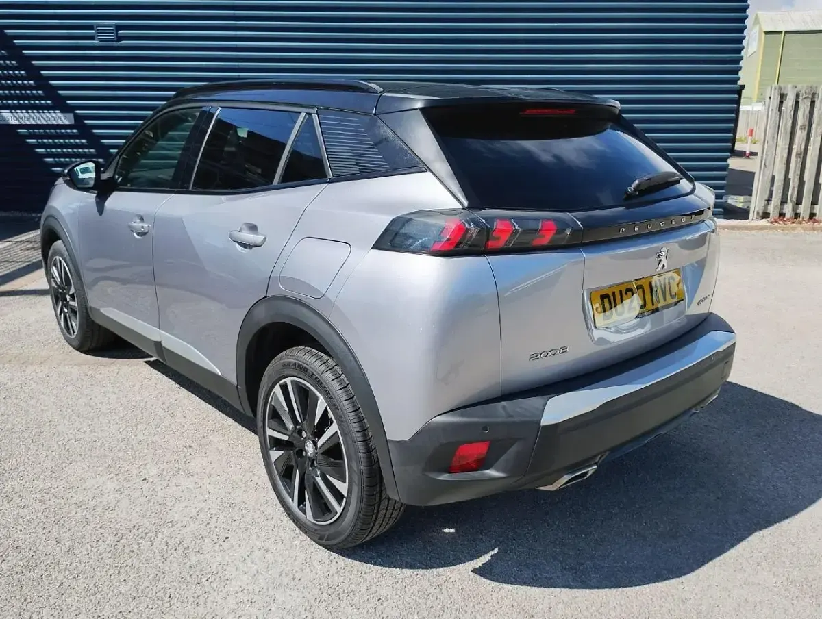Used Peugeot 2008 GT-line 129 HP (94 kW) 2020 Grey SUV