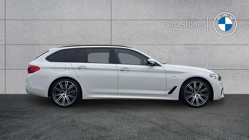 Used BMW 520 M Sport 190 HP (139 kW) 2018 White Estate