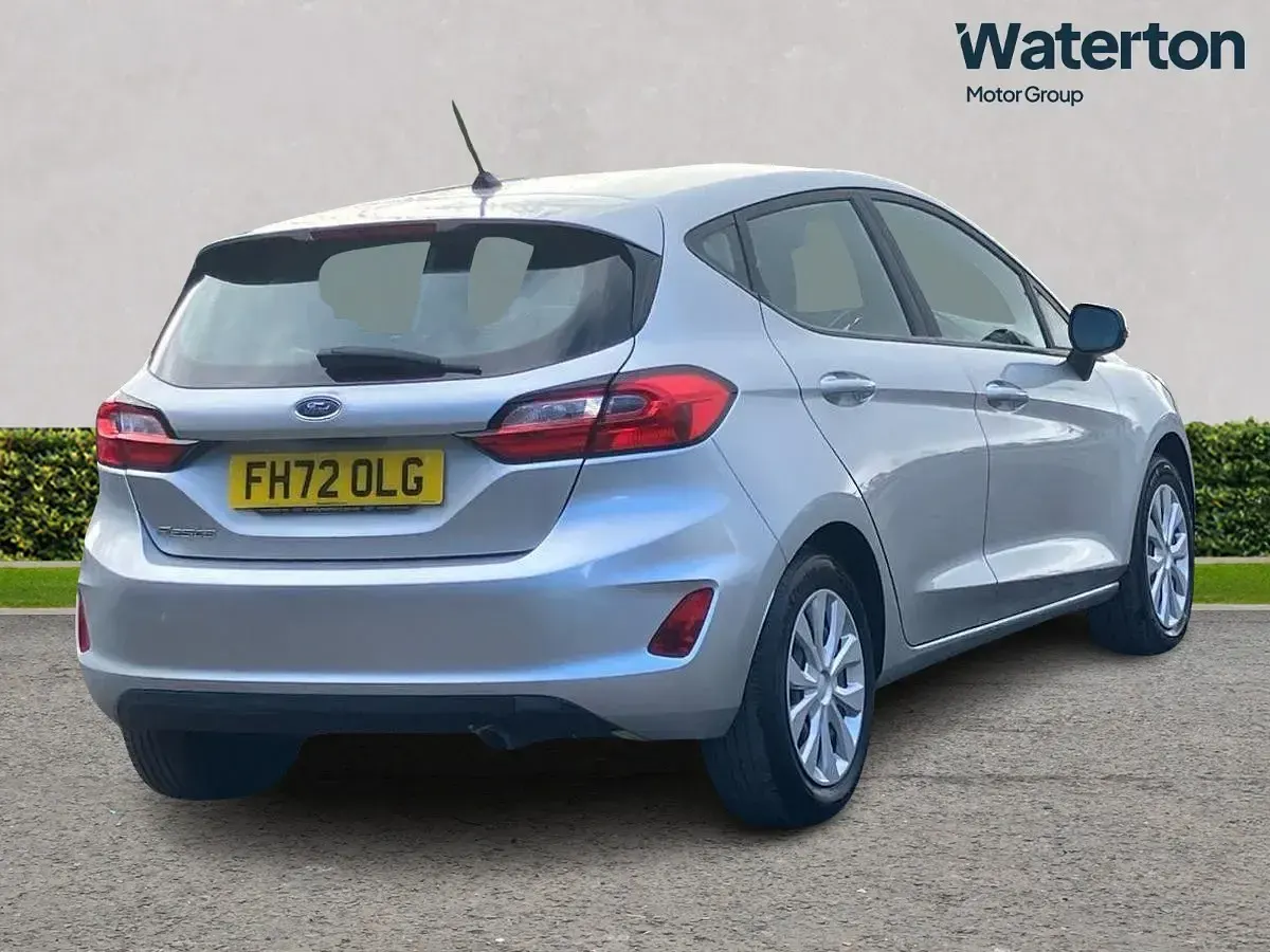 Used Ford Fiesta Trend 100 HP (73 kW) 2023 Silver Hatchback