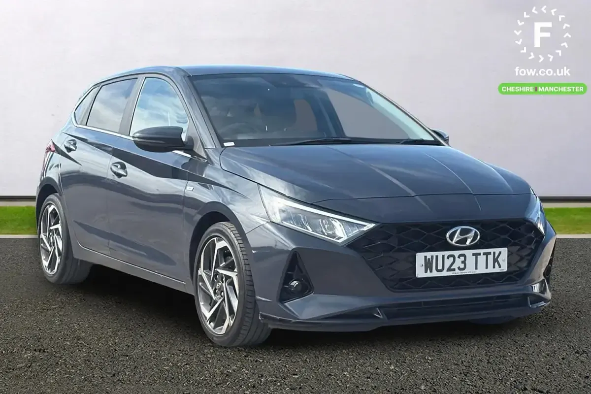 Used Hyundai i20 Premium 101 HP (74 kW) 2023 Hatchback