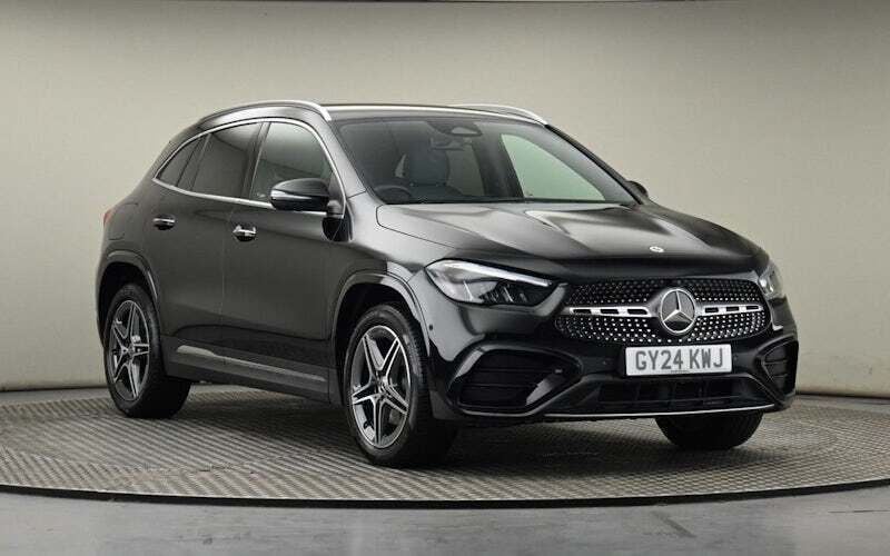 Used 2026 Mercedes GLA250 Executive SUV | £27,700 (Fair price) - Image 1/4