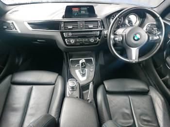 Usado BMW 118 Efficient Dynamics 150 CV (110 kW) 2019 Azul Utilitario