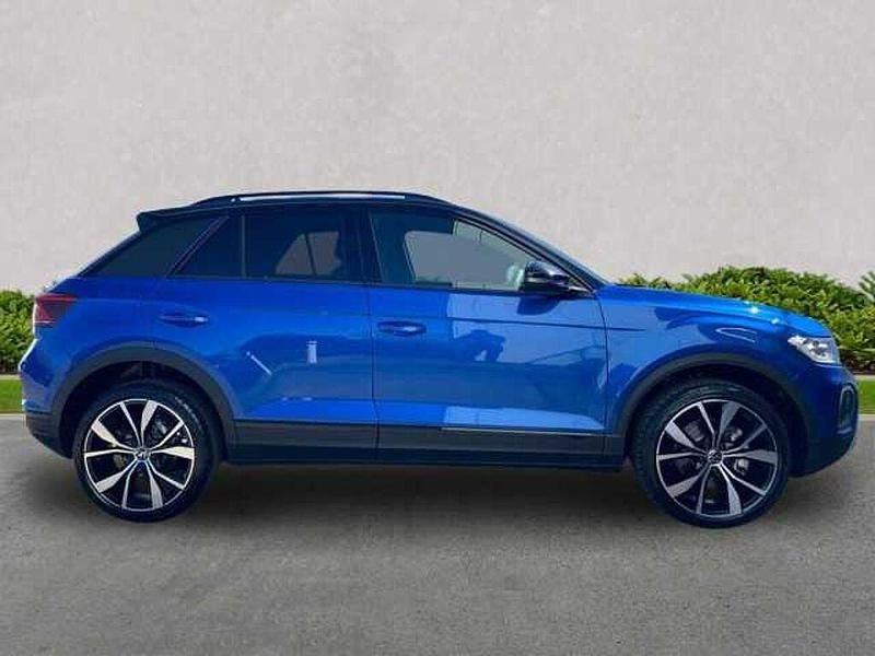 New VW T-Roc Design 115 HP (84 kW) 2026 Twotone SUV