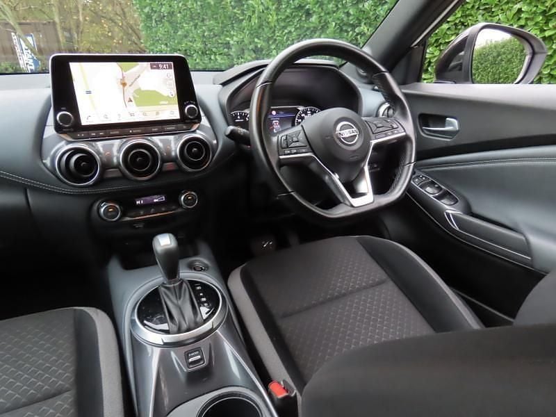 Second-hand Nissan Juke N-Connecta 114 CP (83 kW) 2021 Alb SUV