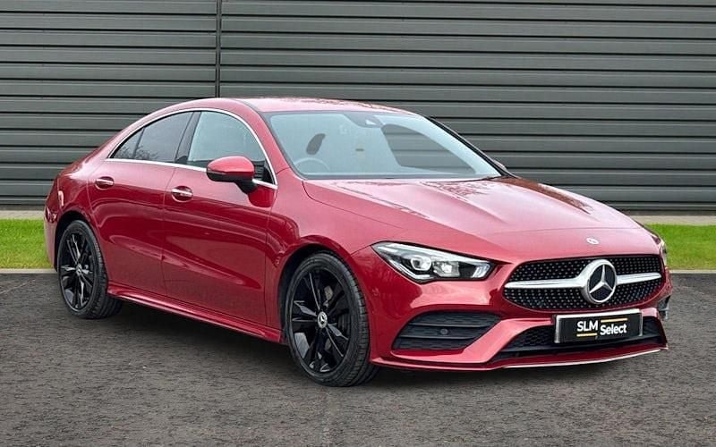 Begagnad Mercedes CLA200 AMG Line Premium 163 HK (119 kW) 2022 Sedan