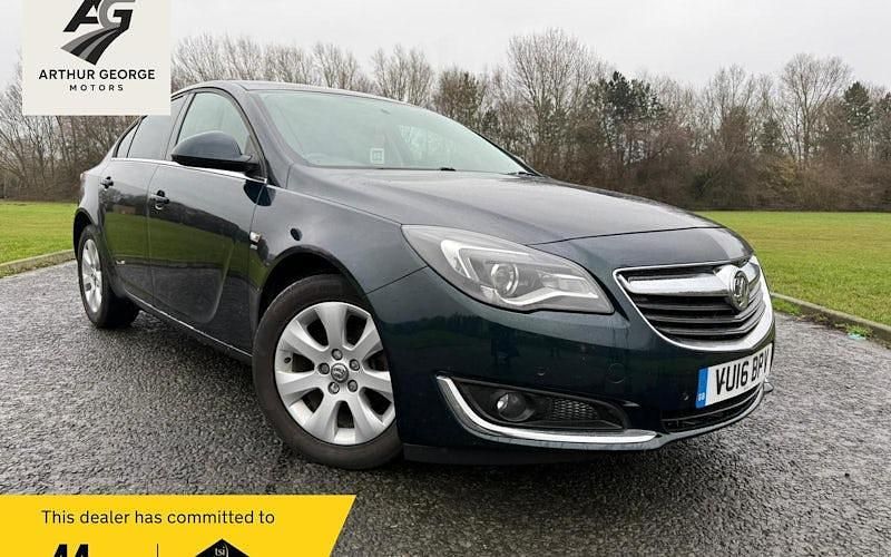 Used Vauxhall Insignia SRi 136 HP (100 kW) 2016 Hatchback