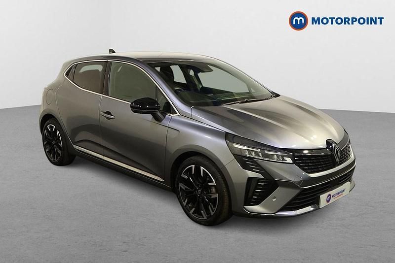 Used Renault Clio V Techno 90 HP (66 kW) 2024 Grey Hatchback