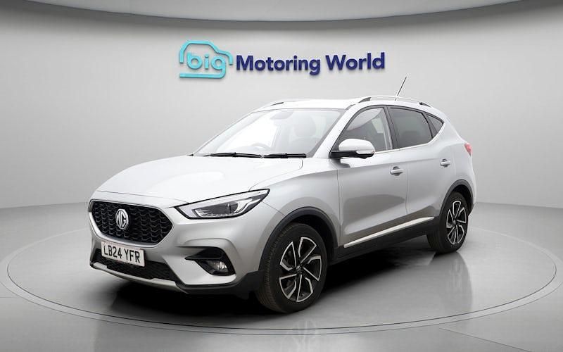 Used MG ZS Exclusive 111 HP (81 kW) 2024 Hatchback