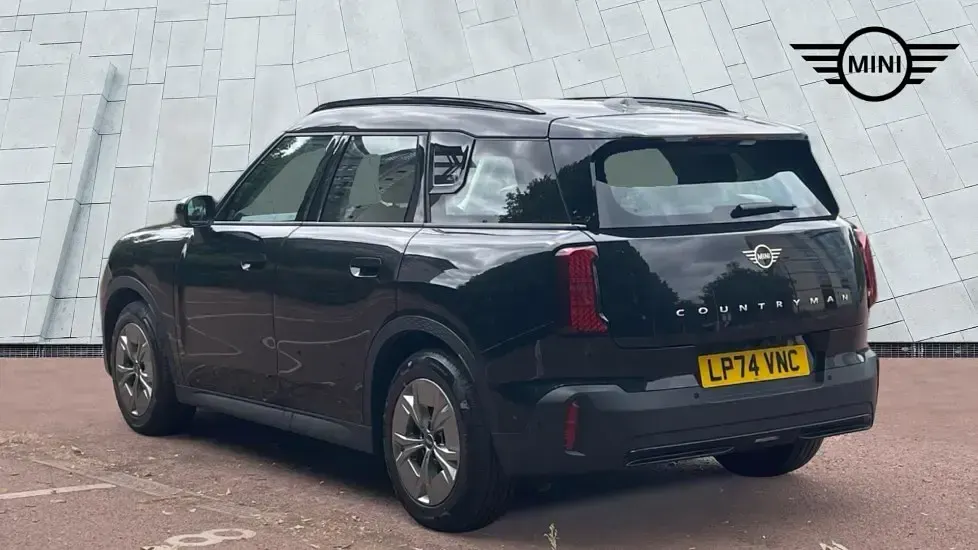 Used Mini Countryman 227 kW (309 HP) 2025 Black SUV