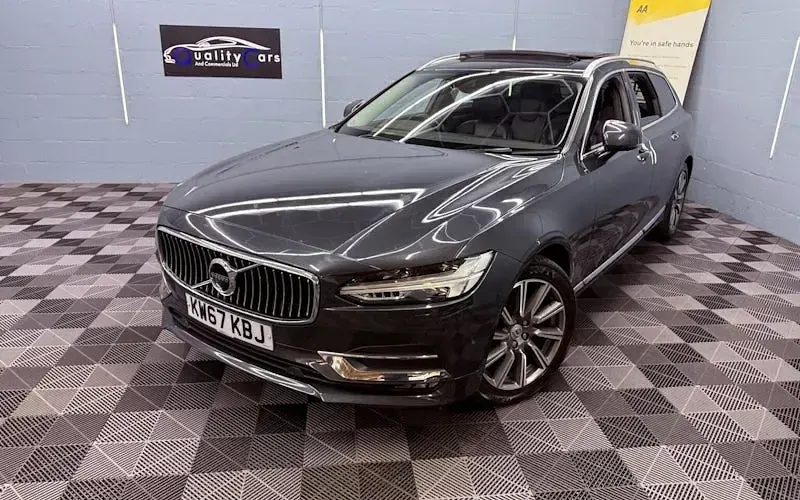 Used Volvo V90 Inscription 190 HP (139 kW) 2019 Estate