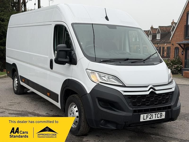 Used Citroën Relay 140 HP (102 kW) 2021 White Van