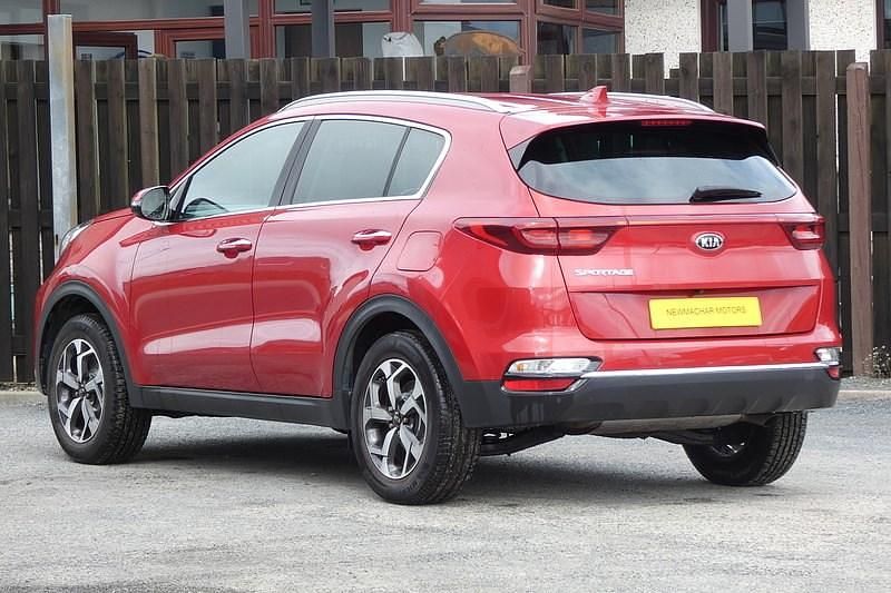 Used Kia Sportage 130 HP (95 kW) 2018 Red SUV