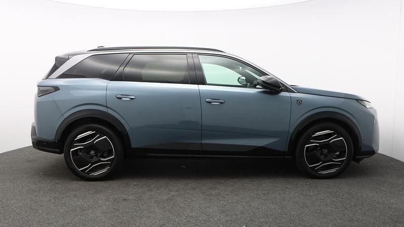 Used Peugeot 5008 GT 156 kW (213 HP) 2024 Blue MPV